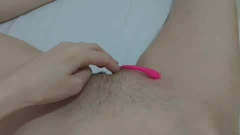 Snapshot of katrinna_arinna chatting on January 23, 6:39 am katrina dont forget to give me thumbs up online show from January 23, 6:39 am