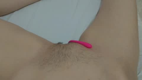 Snapshot of katrinna_arinna chatting on January 25, 11:54 pm katrina dont forget to give me thumbs up online show from January 25, 11:54 pm