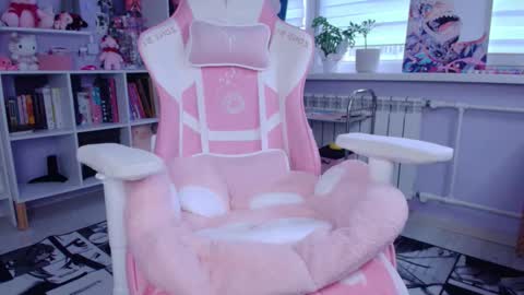 Katrin online show from October 23, 1:21 pm