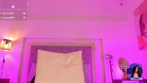 Snapshot of katte_hood_ chatting on March 10, 7:32 am katte_hood_ online show from March 10, 7:32 am