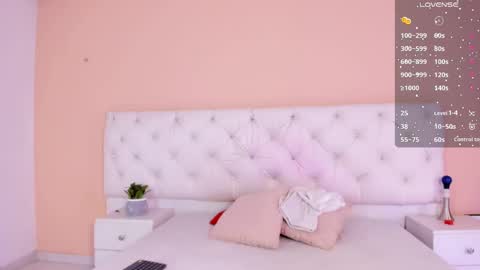 Snapshot of katte_landerr chatting on November 10, 1:10 pm Katte online show from November 10, 1:10 pm