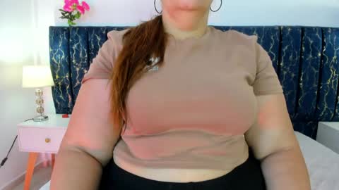Snapshot of katte_landerr chatting on May 9, 10:09 am Katte online show from May 9, 10:09 am