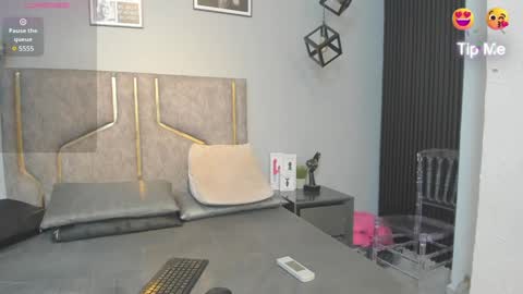 Snapshot of kattejordan chatting on January 19, 3:39 am Katerine online show from January 19, 3:39 am