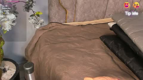 Snapshot of kattejordan chatting on February 4, 3:44 am Katerine online show from February 4, 3:44 am