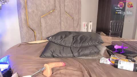 Snapshot of kattejordan chatting on February 19, 9:50 am Katerine online show from February 19, 9:50 am