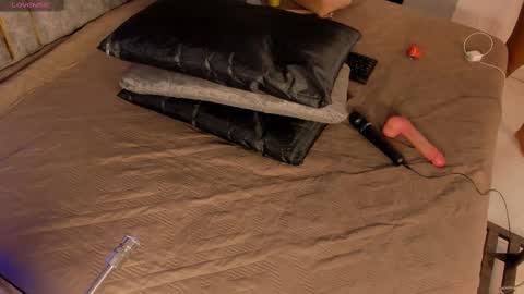 Snapshot of kattejordan chatting on March 12, 3:46 am Katerine online show from March 12, 3:46 am