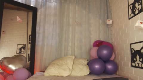 kattia online show from February 14, 8:48 pm