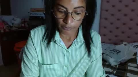 KattleyaGrey online show from March 6, 12:43 am