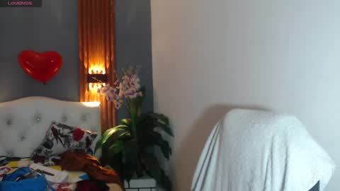 katty online show from February 24, 8:56 am