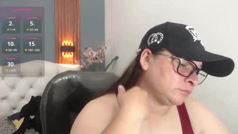 katty online show from April 23, 11:31 am