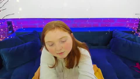 Katty online show from December 5, 7:54 pm