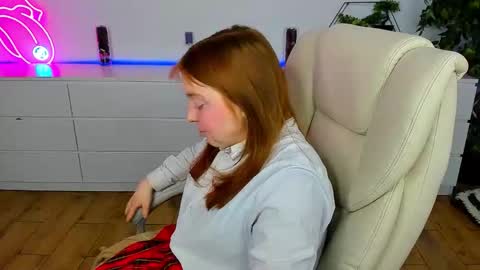 Katty online show from February 6, 7:02 am