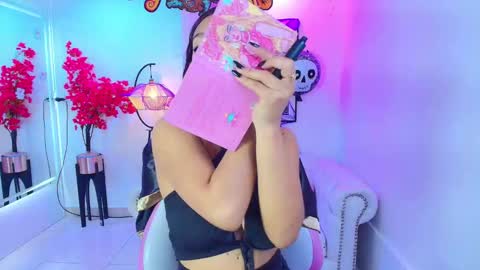 katty_rounds online show from October 30, 12:17 pm