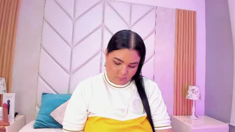 Snapshot of kattyarogers chatting on July 7, 11:42 pm KattyaRogers online show from July 7, 11:42 pm