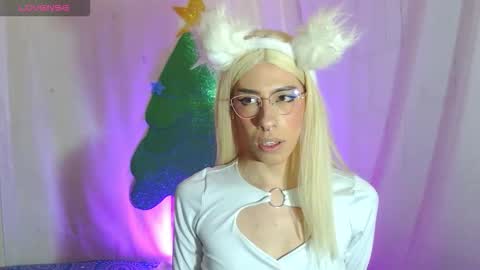 kattycat_ online show from December 15, 5:01 am