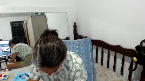 angel online show from February 7, 9:15 pm