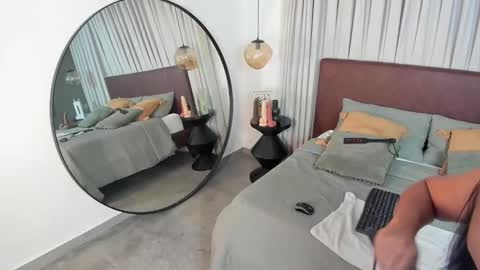 katuff online show from November 8, 3:50 am