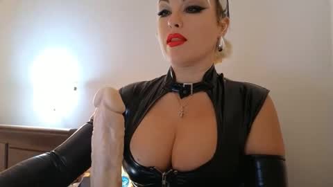 KatuhaX online show from October 4, 10:52 pm