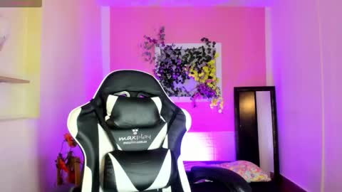 Katy online show from March 19, 2:26 am