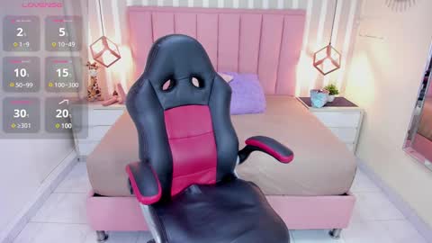 KATY  online show from February 6, 7:40 pm