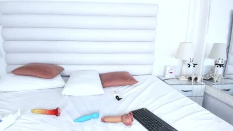 katy_contreras online show from December 29, 11:50 pm