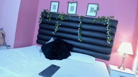 katy_contreras online show from December 31, 12:54 am