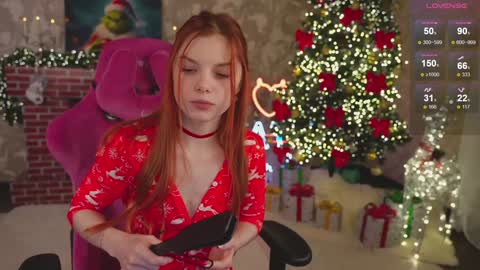 Snapshot of katy_ethereal chatting on December 30, 4:31 am Katy - online show from December 30, 4:31 am