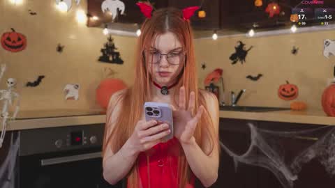 Snapshot of katy_ethereal chatting on October 20, 2:45 am Katy - online show from October 20, 2:45 am