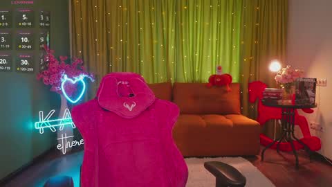 Katy      -    online show from April 23, 3:19 am