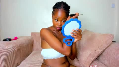 Snapshot of katy_washington chatting on October 9, 11:30 am Katy online show from October 9, 11:30 am