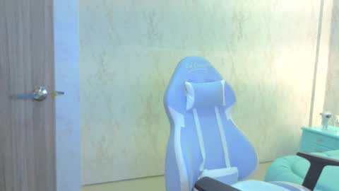 KatyBlondee  online show from January 8, 11:12 am