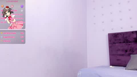 Snapshot of katybrowns chatting on December 13, 2:32 am KATY online show from December 13, 2:32 am