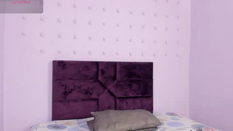 Snapshot of katybrowns chatting on December 29, 12:12 pm KATY online show from December 29, 12:12 pm