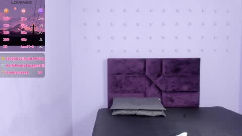 Snapshot of katybrowns chatting on January 16, 2:41 am KATY online show from January 16, 2:41 am