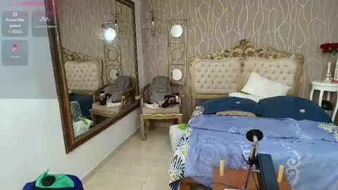 Snapshot of katybrowns chatting on October 2, 8:27 pm KATY online show from October 2, 8:27 pm