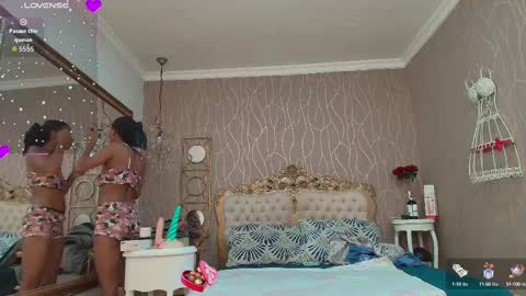 Snapshot of katybrowns chatting on October 13, 8:53 pm KATY online show from October 13, 8:53 pm