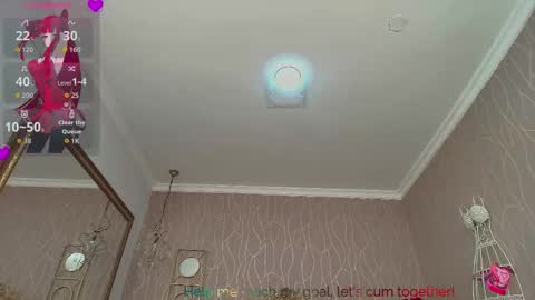 Snapshot of katybrowns chatting on October 21, 7:03 pm KATY online show from October 21, 7:03 pm