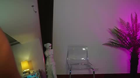 Snapshot of katyerave chatting on September 19, 8:09 pm Katyerave online show from September 19, 8:09 pm