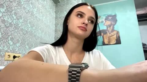 Katy online show from October 5, 9:40 am