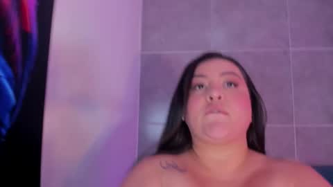 Snapshot of katypersian_ chatting on November 15, 5:09 pm Katy Persian online show from November 15, 5:09 pm