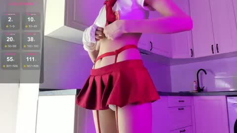 mai online show from June 12, 1:43 pm