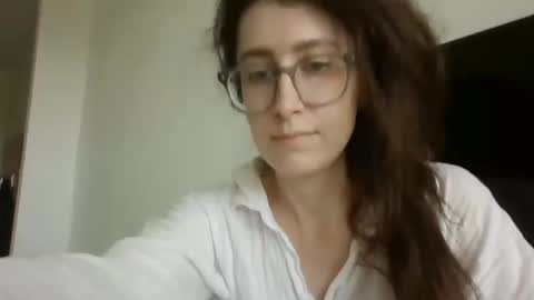 kawaii snowflake online show from September 18, 10:28 am