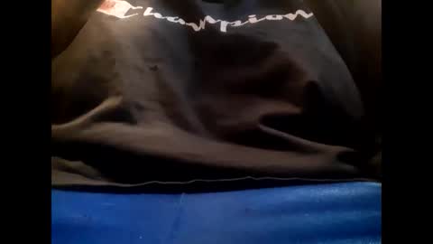 Snapshot of kawaiisu800 chatting on December 18, 7:41 pm sphkawaiisu online show from December 18, 7:41 pm