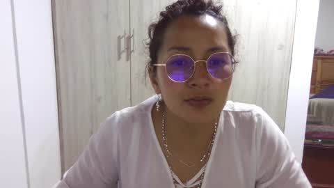 Snapshot of kawit1 chatting on January 21, 10:30 pm  Khawit  online show from January 21, 10:30 pm
