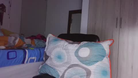 Snapshot of kawit1 chatting on September 18, 7:32 am  Khawit  online show from September 18, 7:32 am