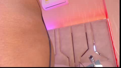 Susan online show from November 8, 2:06 pm