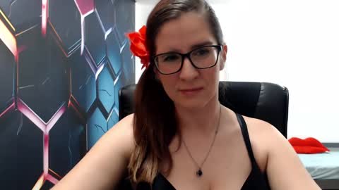 Snapshot of kayalips chatting on December 18, 3:11 pm KayaLips online show from December 18, 3:11 pm