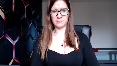 Snapshot of kayalips chatting on December 28, 10:47 am KayaLips online show from December 28, 10:47 am