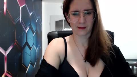 Snapshot of kayalips chatting on December 28, 9:30 pm KayaLips online show from December 28, 9:30 pm