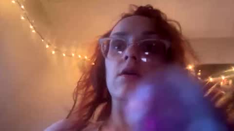 Snapshot of kaycee_killax chatting on February 27, 4:12 am Killa Kay online show from February 27, 4:12 am